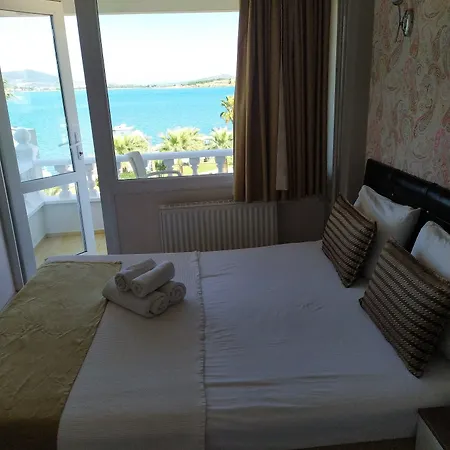 Hotel Senar Naz Ayvalı