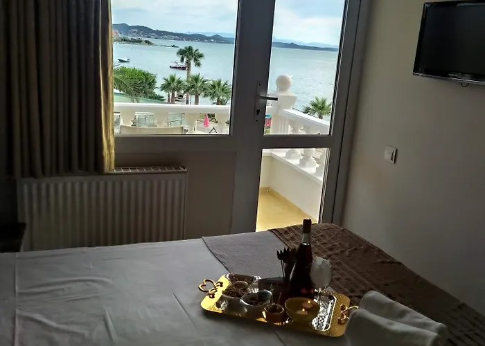 Hotel Senar Naz Ayvalı